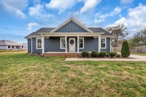 103 Lincoln Street Ethridge TN 38456