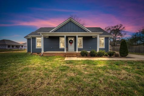 103 Lincoln Street Ethridge TN 38456