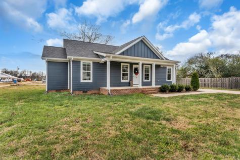 103 Lincoln Street Ethridge TN 38456