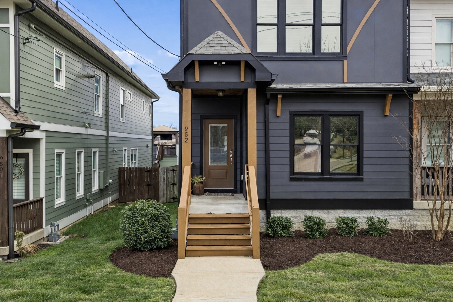 952 9th Ave, S Nashville TN 37203