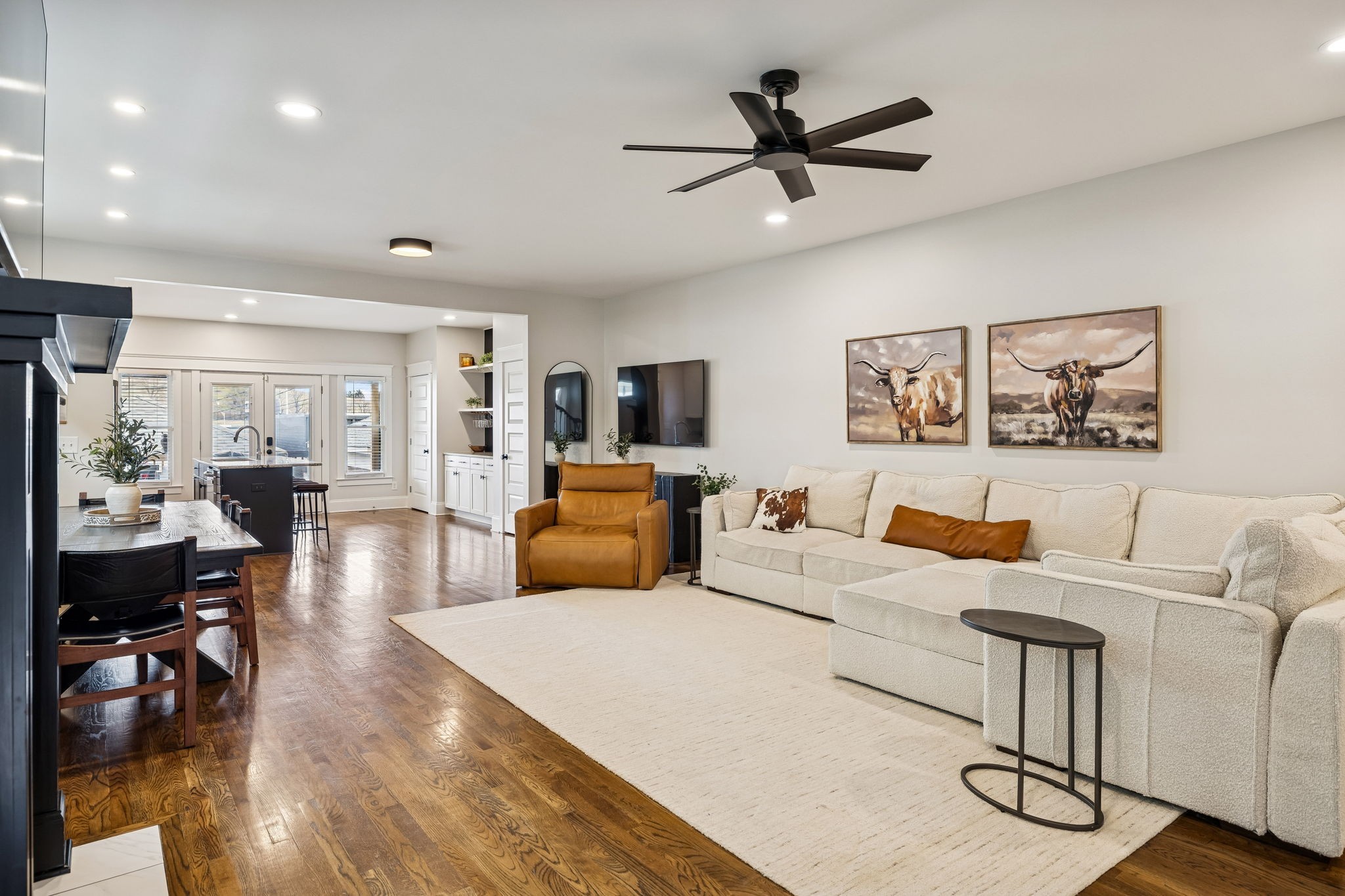 952 9th Ave, S Nashville TN 37203