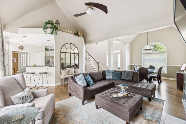 2701 N Highlands Drive Nashville TN 37221
