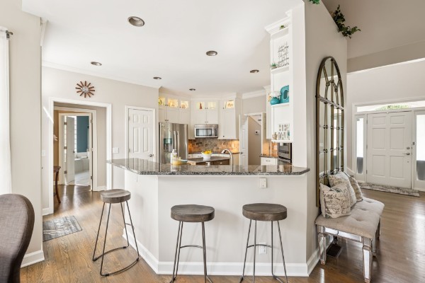 2701 N Highlands Drive Nashville TN 37221