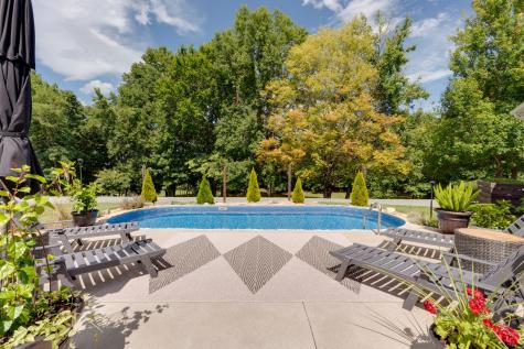 11076 Highway 52, W Westmoreland TN 37186