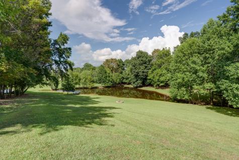 11076 Highway 52, W Westmoreland TN 37186