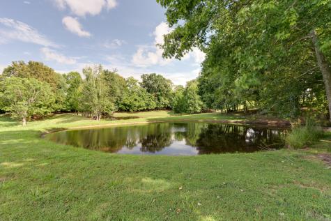 11076 Highway 52, W Westmoreland TN 37186