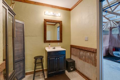 11076 Highway 52, W Westmoreland TN 37186