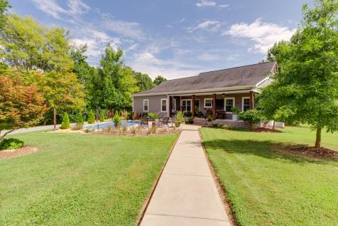 11076 Highway 52, W Westmoreland TN 37186