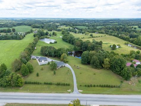 11076 Highway 52, W Westmoreland TN 37186