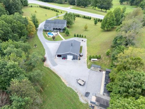 11076 Highway 52, W Westmoreland TN 37186