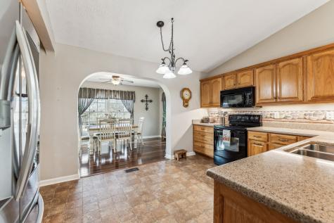 2079 Rock Springs Road Columbia TN 38401