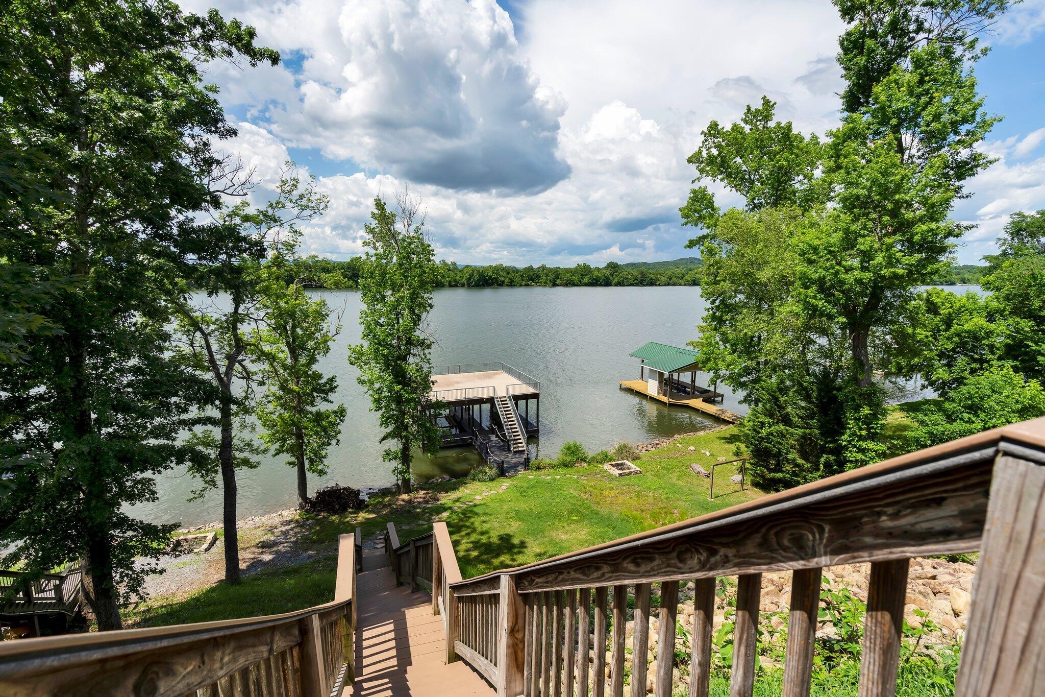 341 Russell Lane Decatur TN 37322