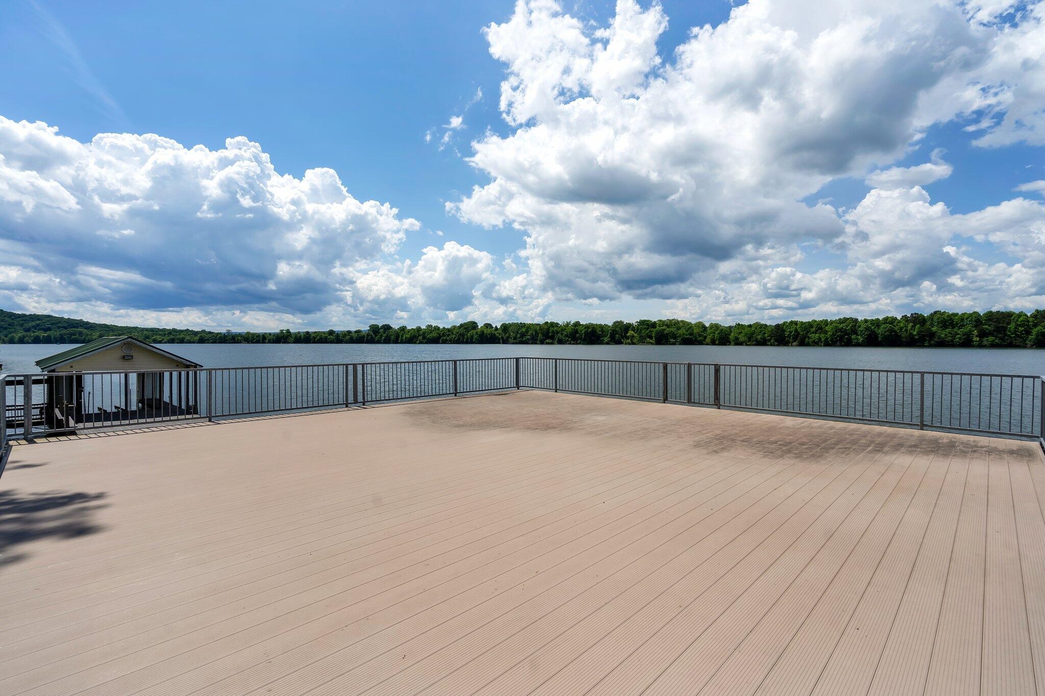341 Russell Lane Decatur TN 37322