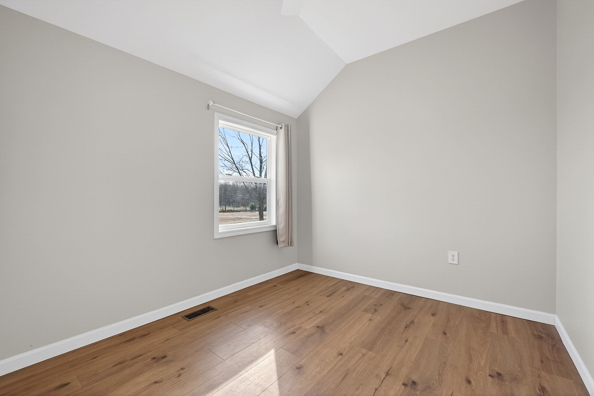 884 Swamp Road Mcminnville TN 37110