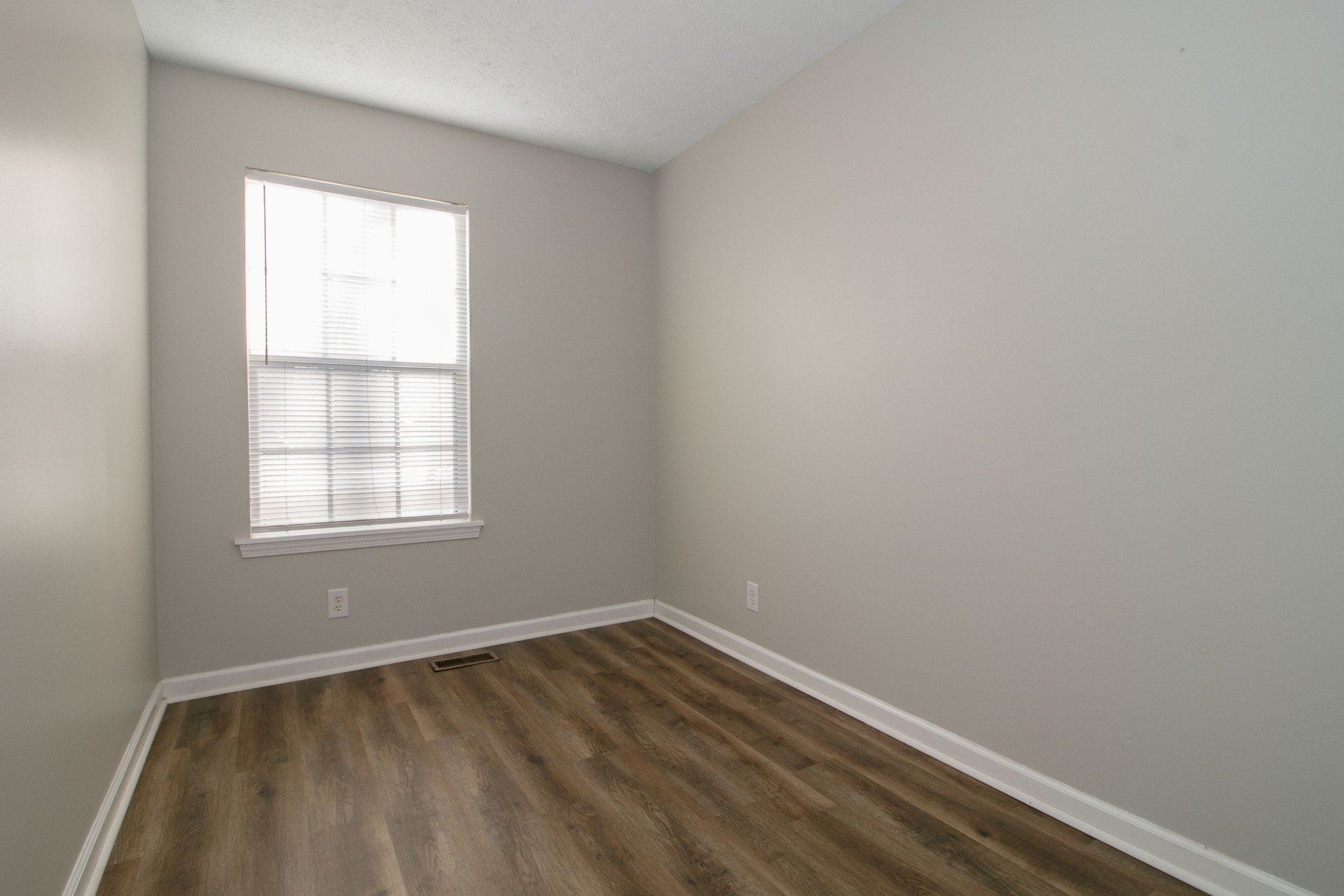 631 Artic Avenue Oak Grove KY 42262