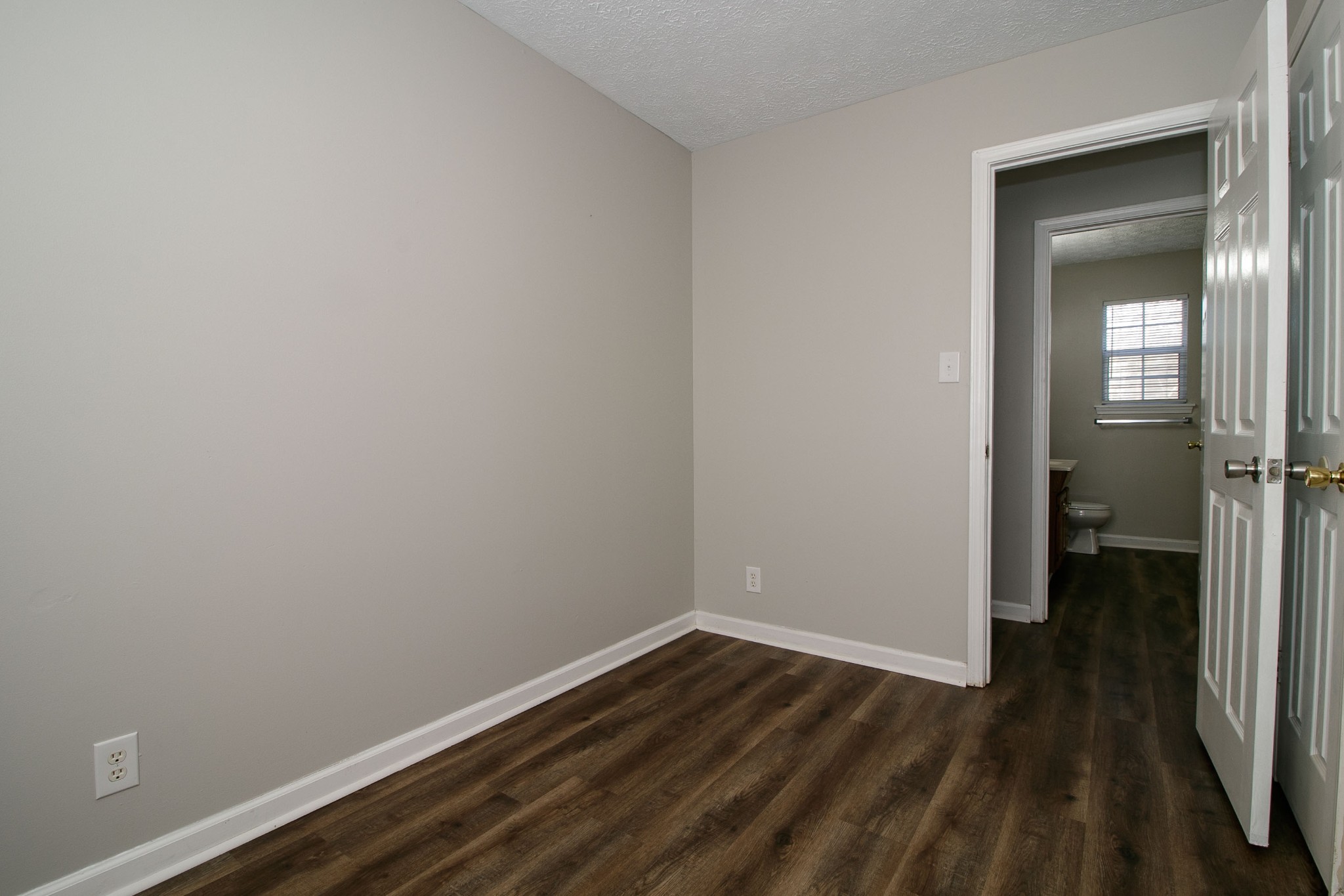 631 Artic Avenue Oak Grove KY 42262