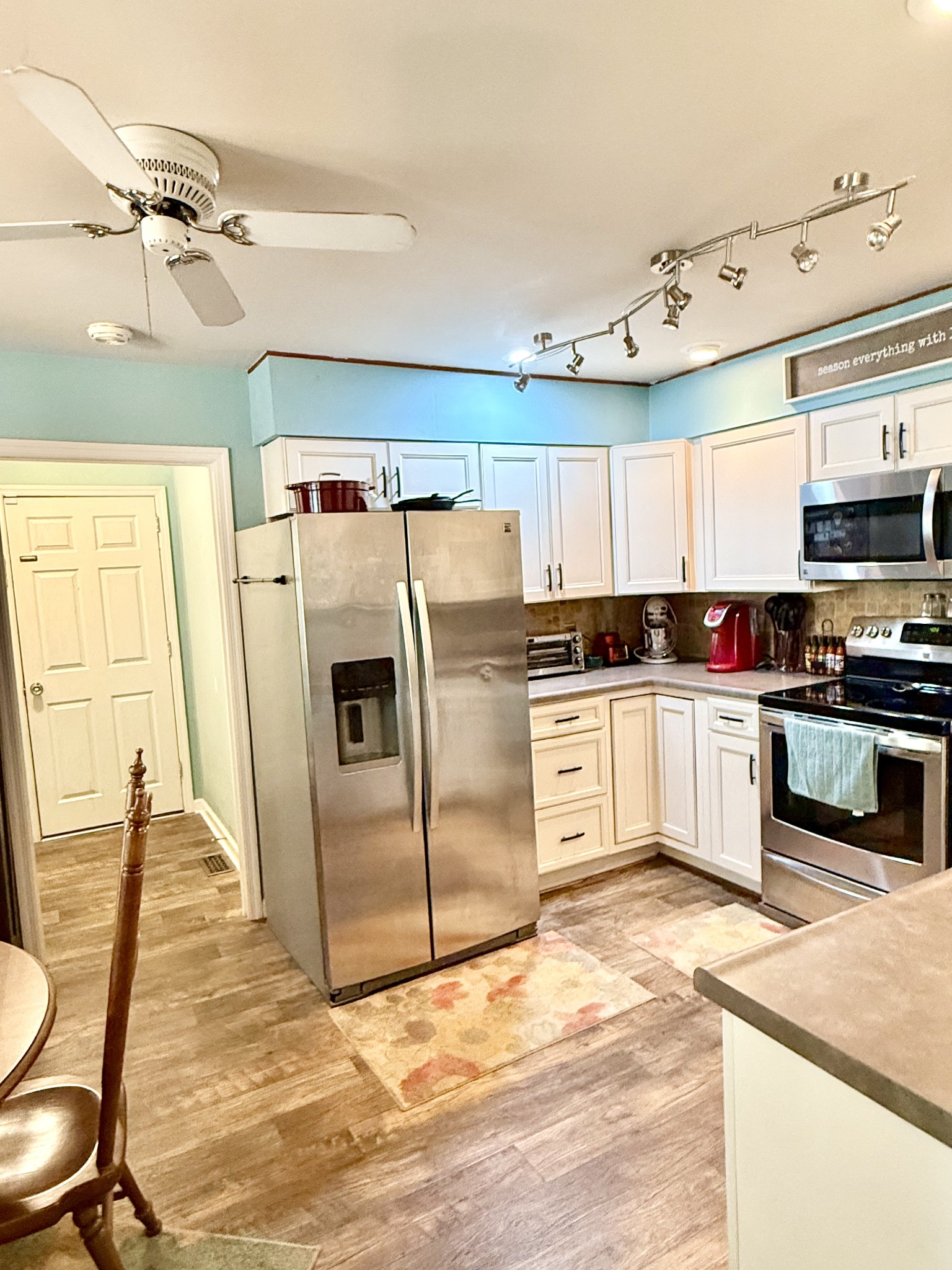 402 Rolling Acres Drive White House TN 37188
