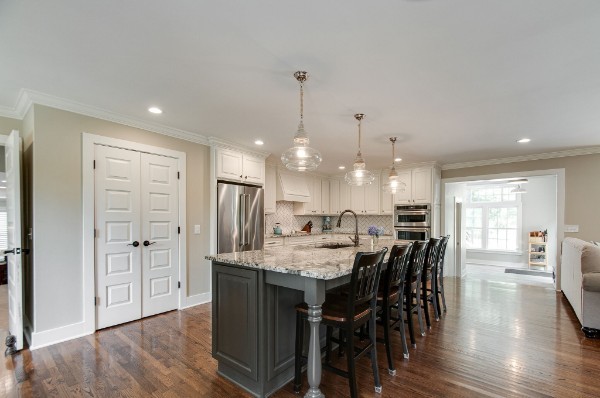 1004 Holly Tree Gap Road Brentwood TN 37027