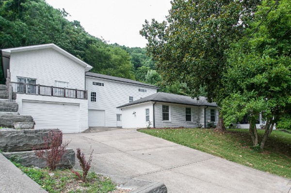 1004 Holly Tree Gap Road Brentwood TN 37027