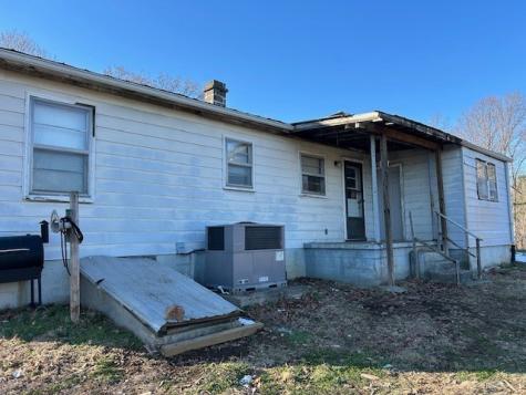 3915 Oak Ridge Road Palmyra TN 37142