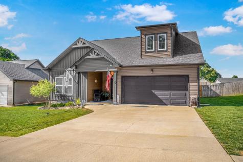 2917 Feng Way Clarksville TN 37040