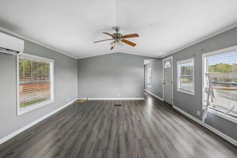 1033 Pollard Road Walling TN 38587