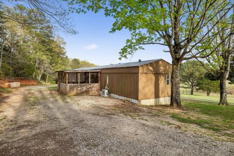 1033 Pollard Road Walling TN 38587