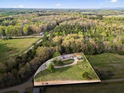 1033 Pollard Road Walling TN 38587
