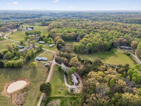 1033 Pollard Road Walling TN 38587