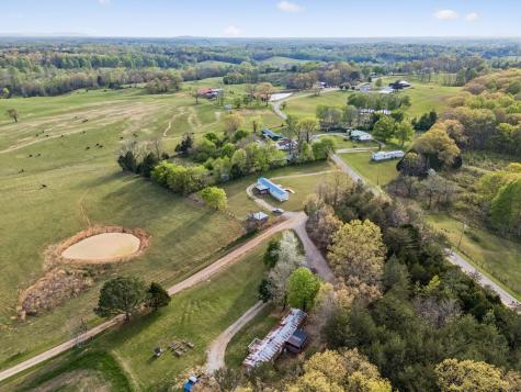 1033 Pollard Road Walling TN 38587