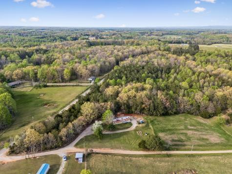 1033 Pollard Road Walling TN 38587