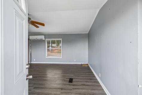 1033 Pollard Road Walling TN 38587