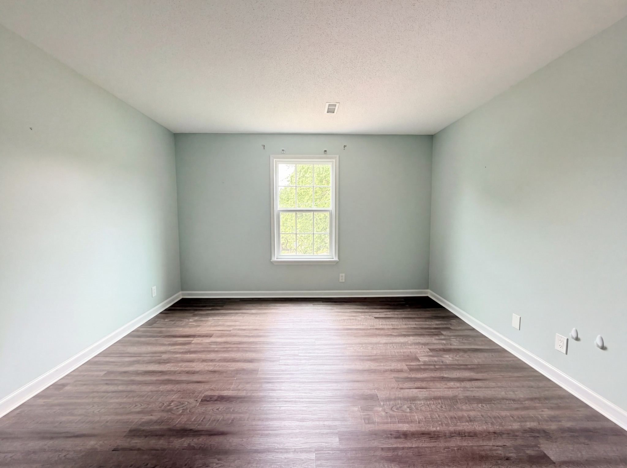 1758 Broadripple Drive Clarksville TN 37042