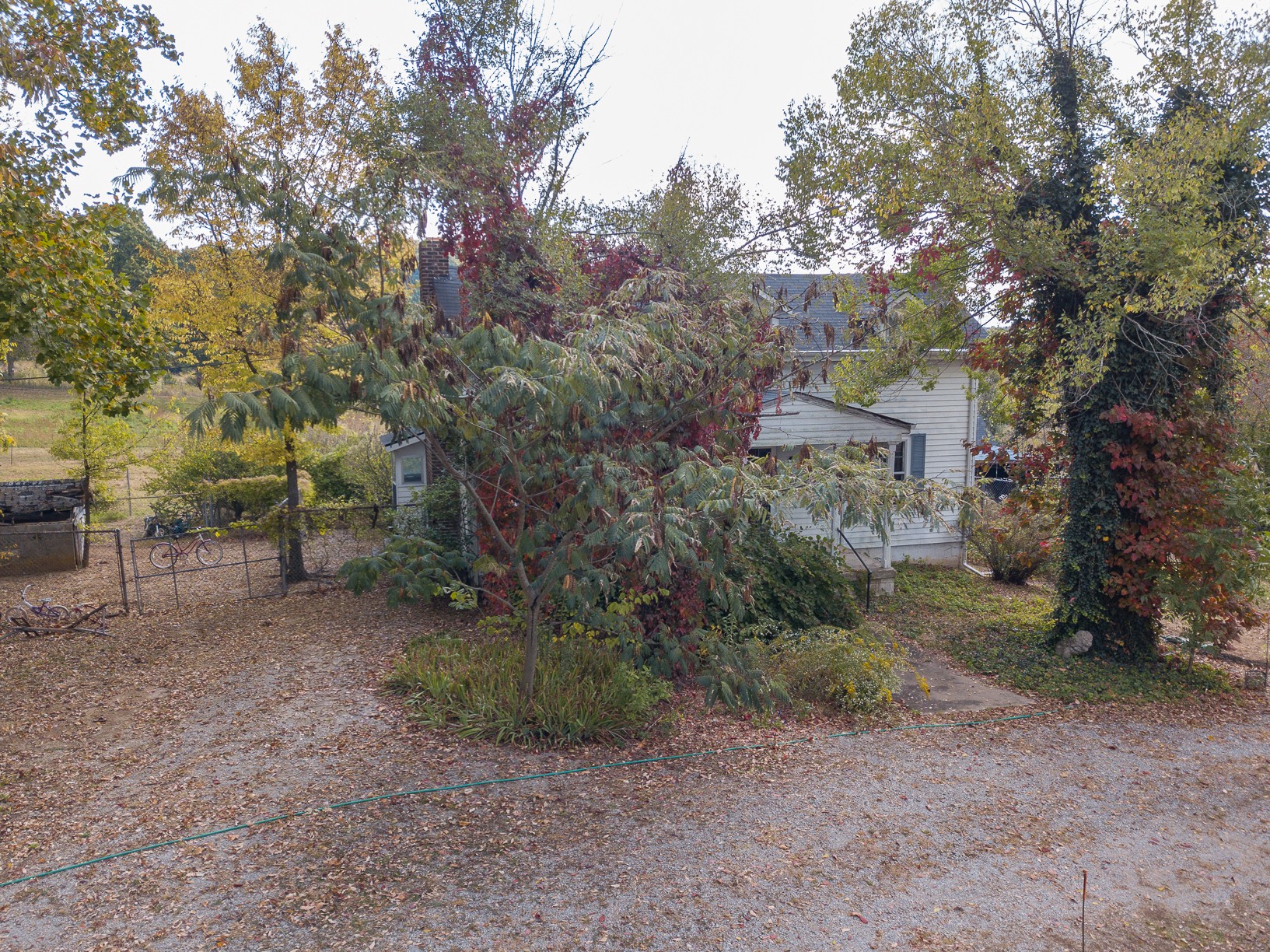 1668 Nashville Highway Columbia TN 38401