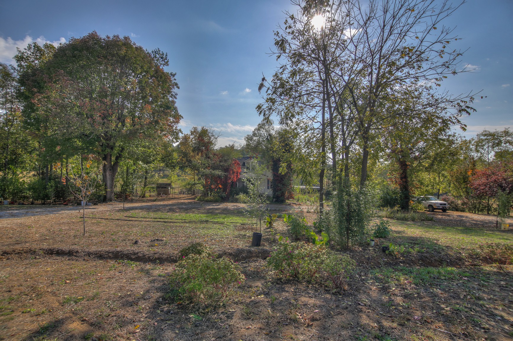 1668 Nashville Highway Columbia TN 38401