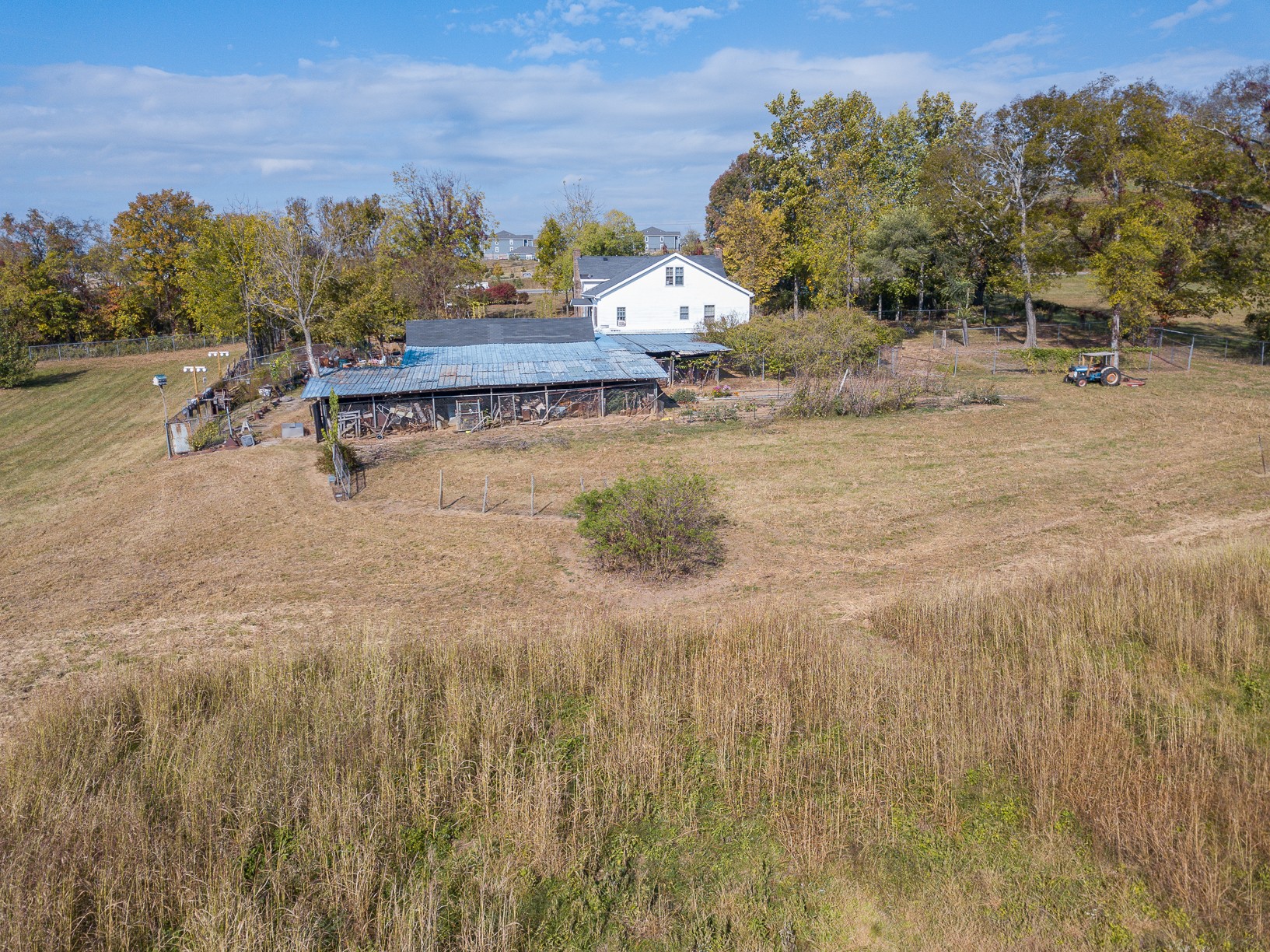 1668 Nashville Highway Columbia TN 38401