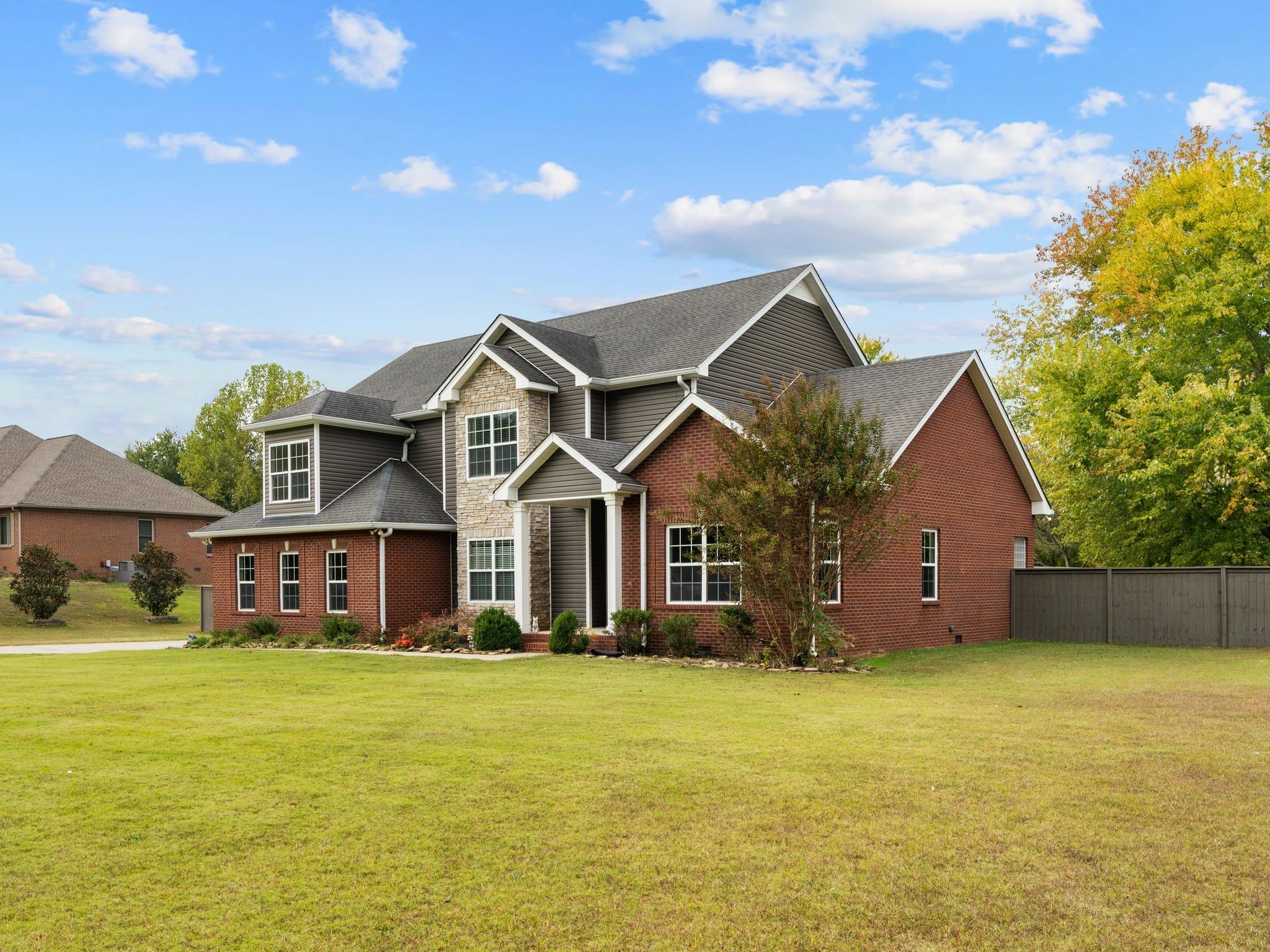 650 Dixie Bee Road Clarksville TN 37043