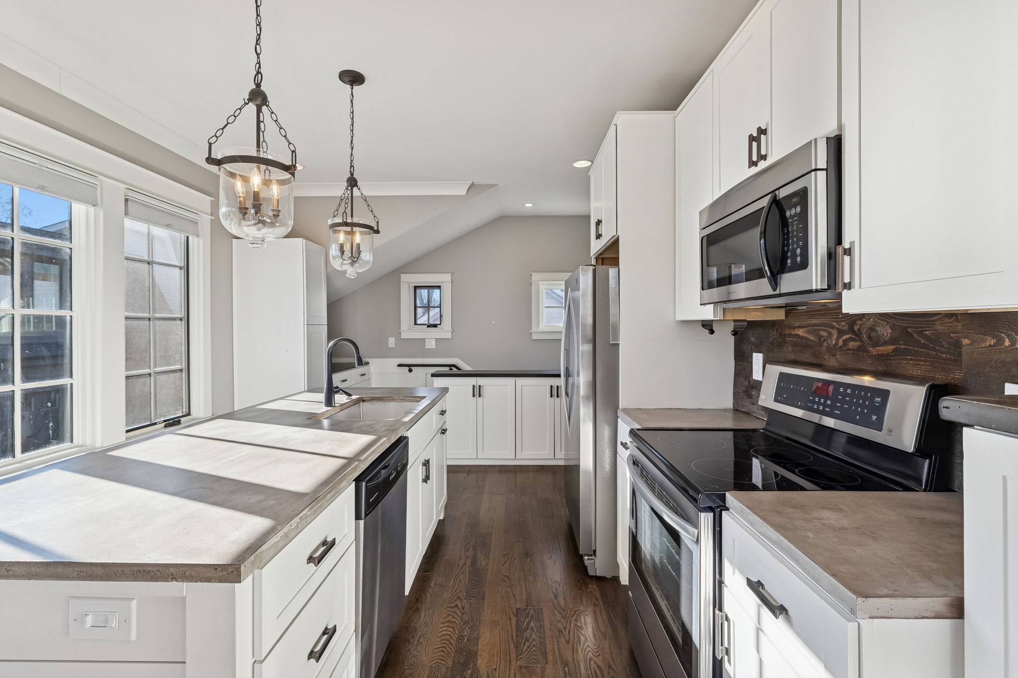 1209 Dallas Avenue Nashville TN 37212