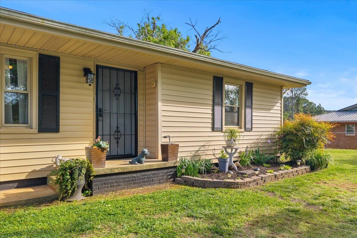 350 Stephens Road Greenback TN 37742