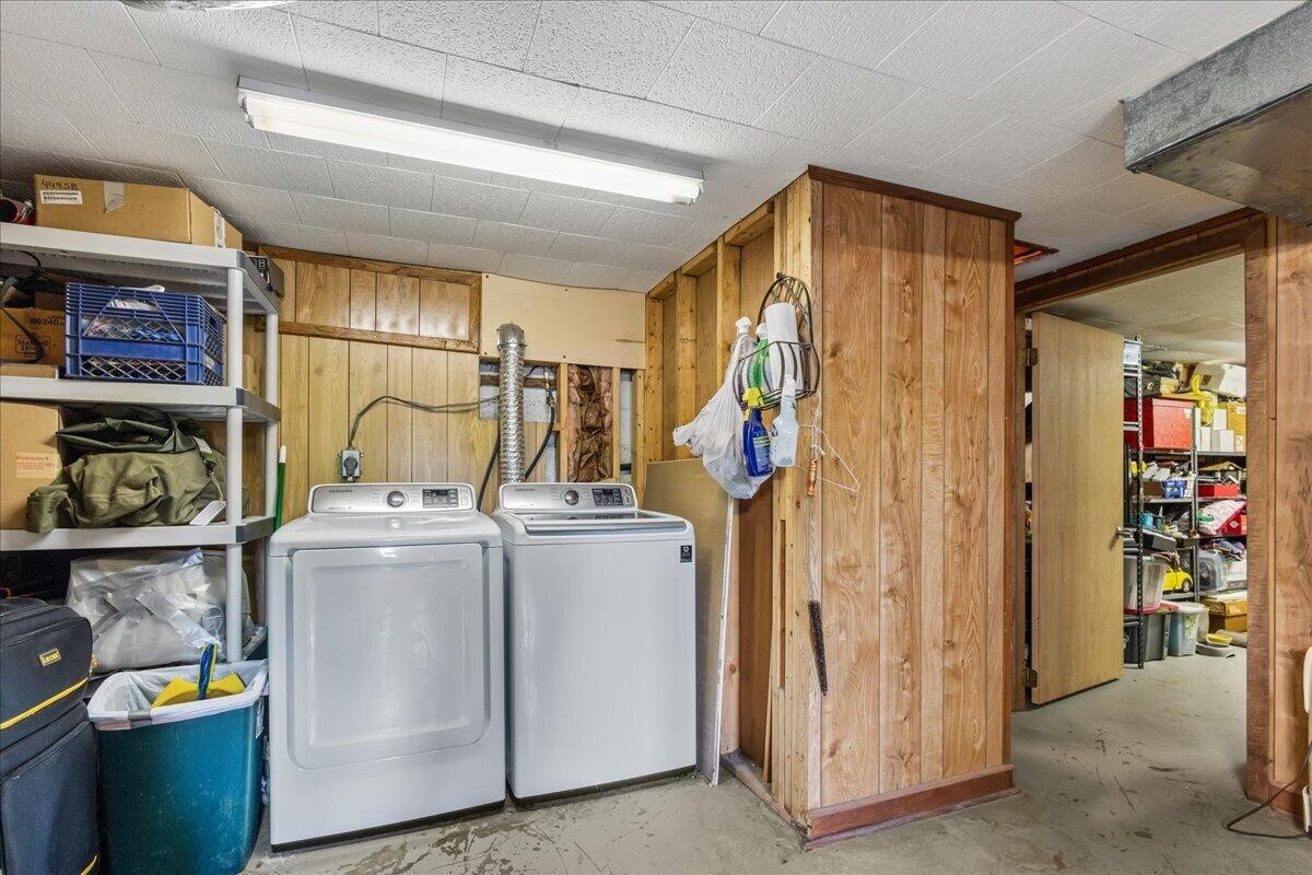 350 Stephens Road Greenback TN 37742