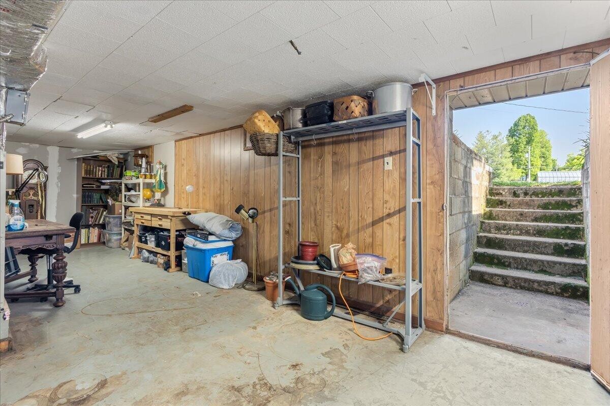 350 Stephens Road Greenback TN 37742