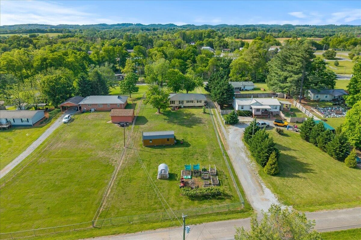 350 Stephens Road Greenback TN 37742