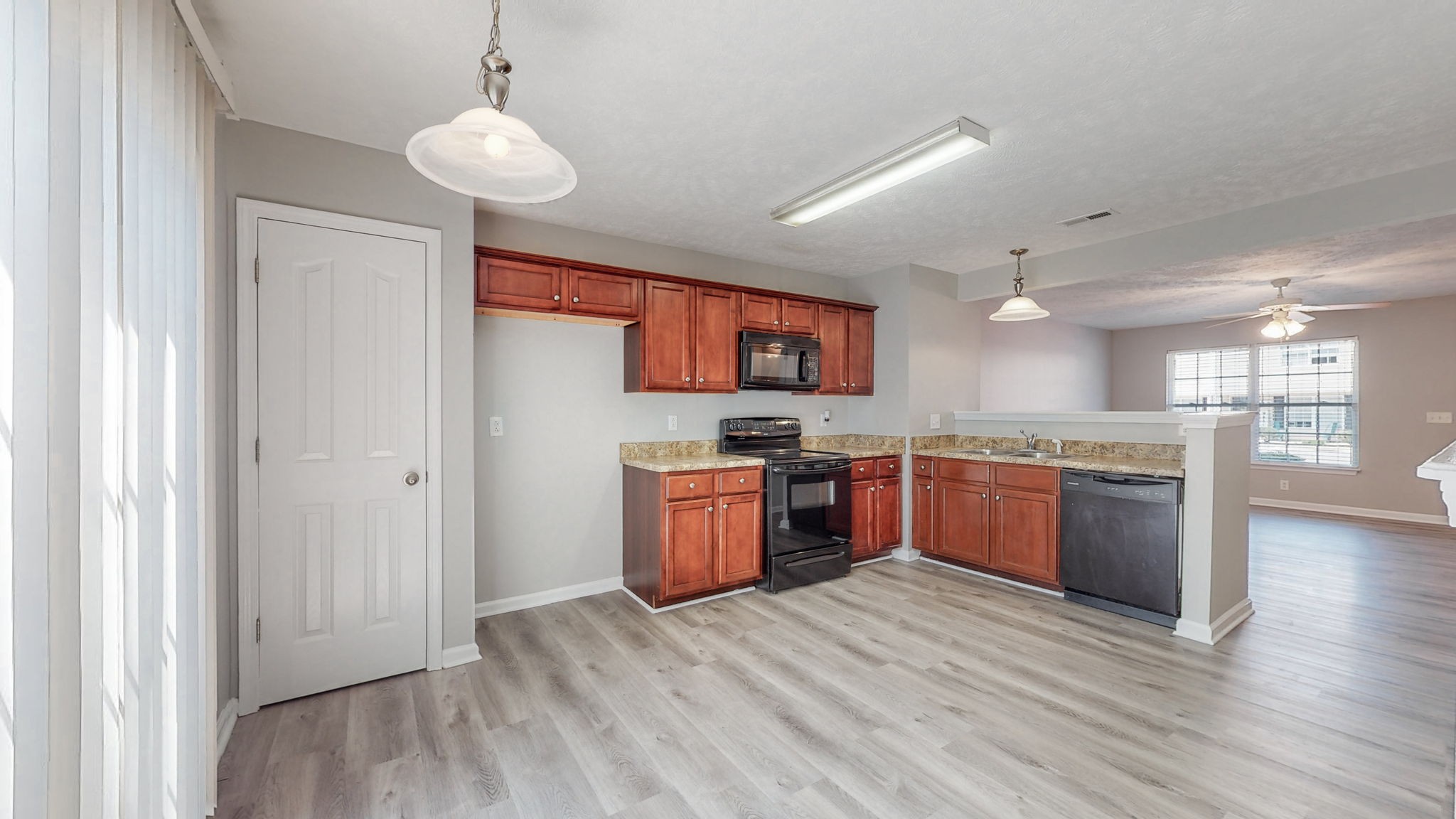 2961 S Rutherford Boulevard Murfreesboro TN 37130