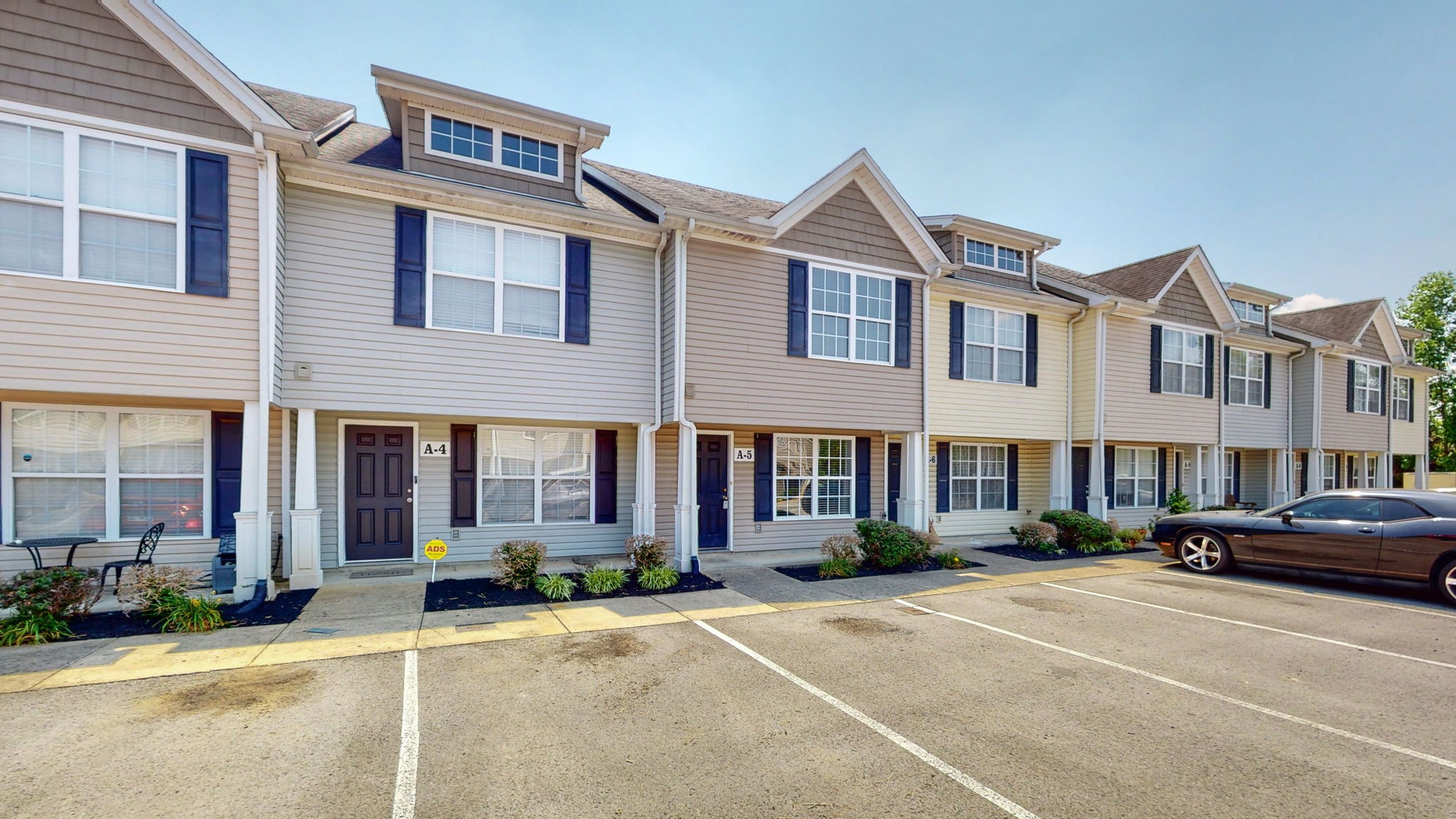 2961 S Rutherford Boulevard Murfreesboro TN 37130