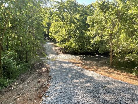 3712 Budds Creek Road Palmyra TN 37142