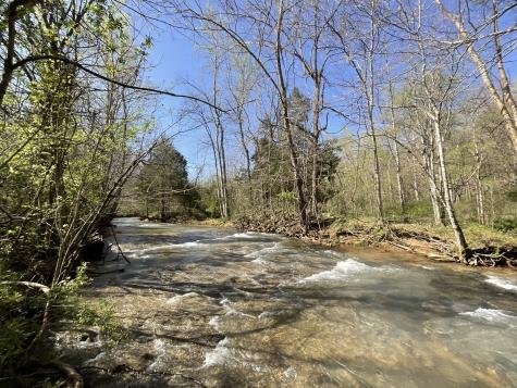 3712 Budds Creek Road Palmyra TN 37142