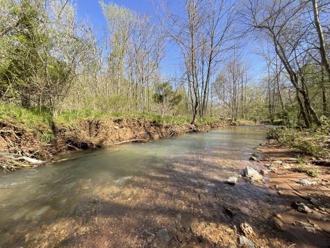 3712 Budds Creek Road Palmyra TN 37142