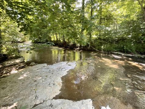 3712 Budds Creek Road Palmyra TN 37142