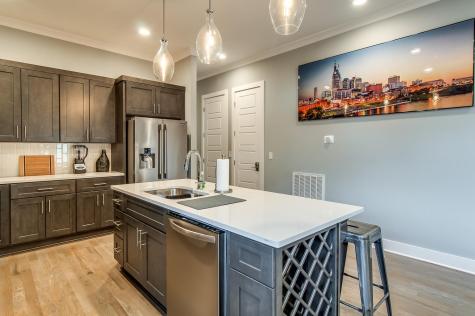 907b 32nd Ave, N Nashville TN 37209