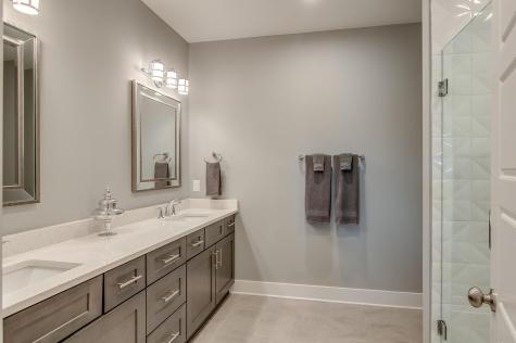 907b 32nd Ave, N Nashville TN 37209